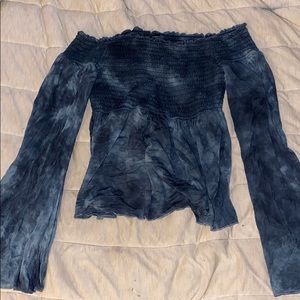 AMERICAN EAGLE OFF THE SHOULDER TOP